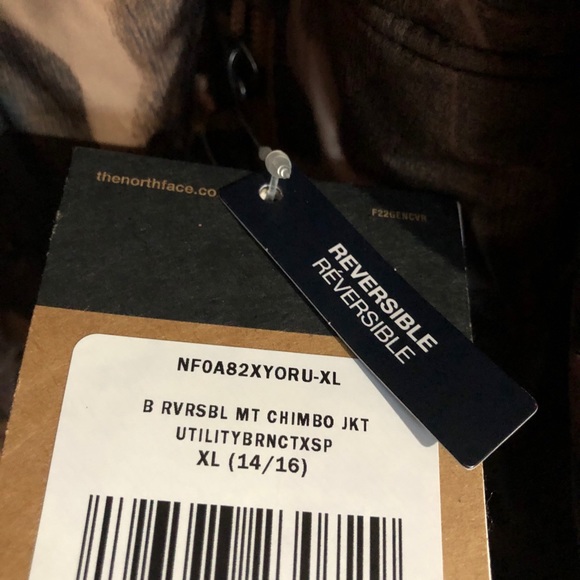 The North Face Boys' Reversible Mt Chimbo Full Zip Hooded Jacket - Picture 14 of 16